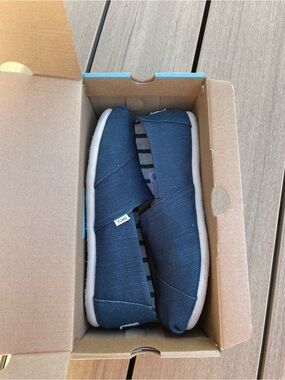 TOMS Classic Alpargata Shoes